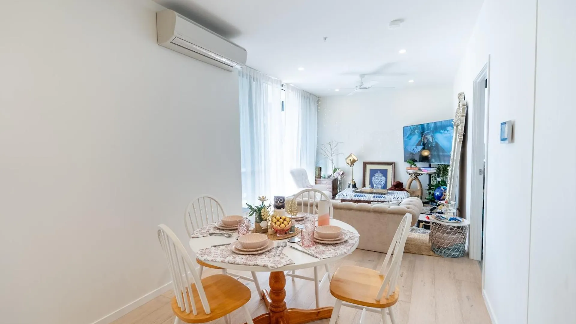 Central Location! Boutique 2Br Apartment With Pool & Bbq Near South Bank And City Brisbane 0*,